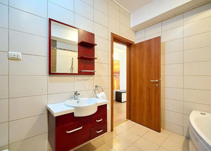 Seax - Free Parking Apartment Navodari